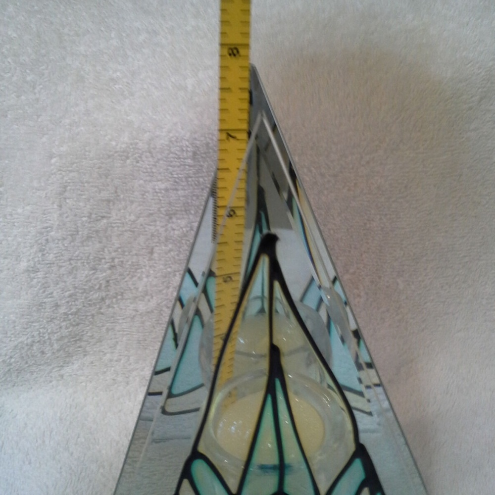 ✨SOLD✨STAINED GLASS LOOK MULTI-COLOR CANDLE HOLDER - Picture 8 of 8